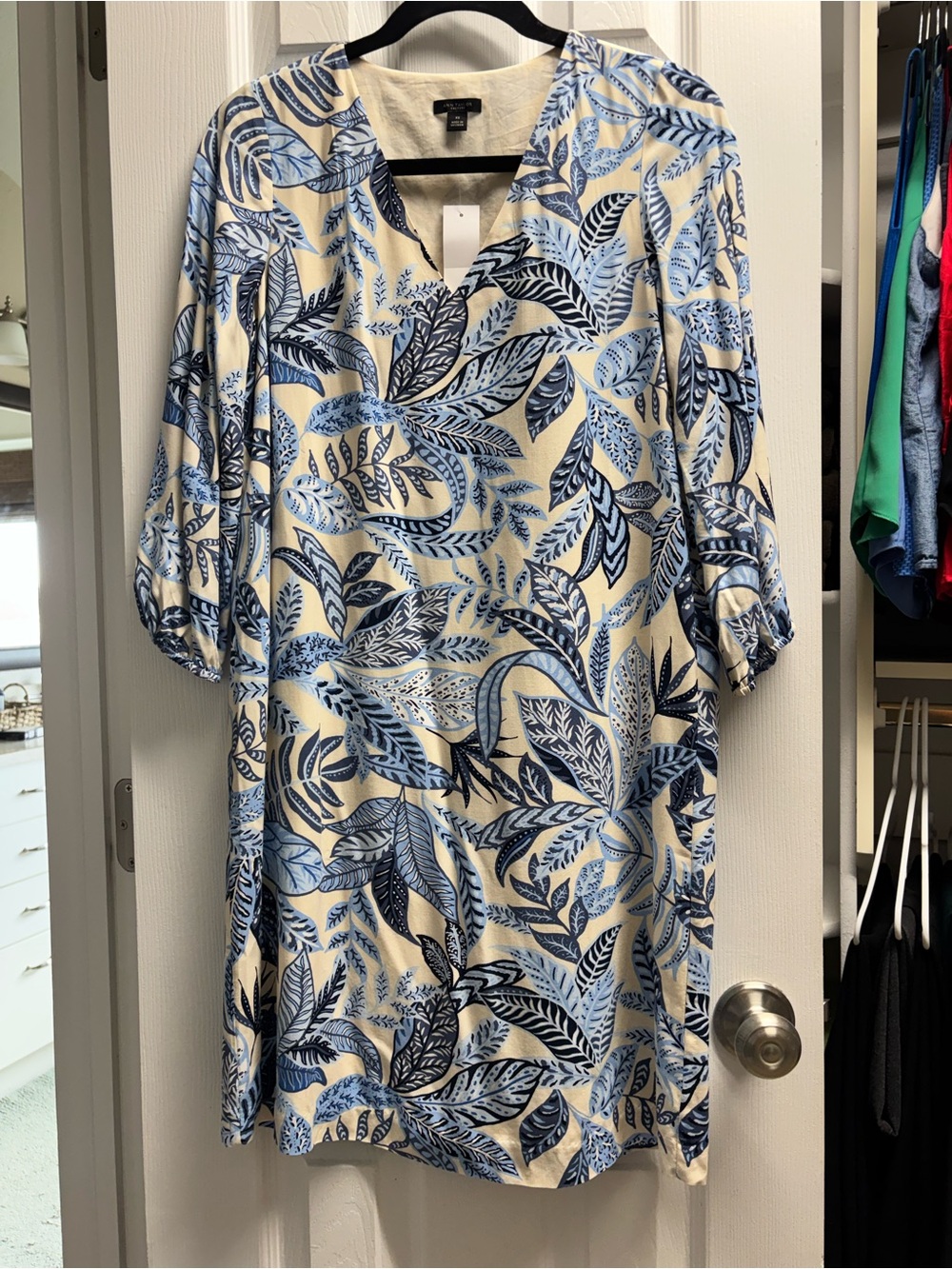 Ann Taylor Cream and Blue Leaf-Print Shift Dress